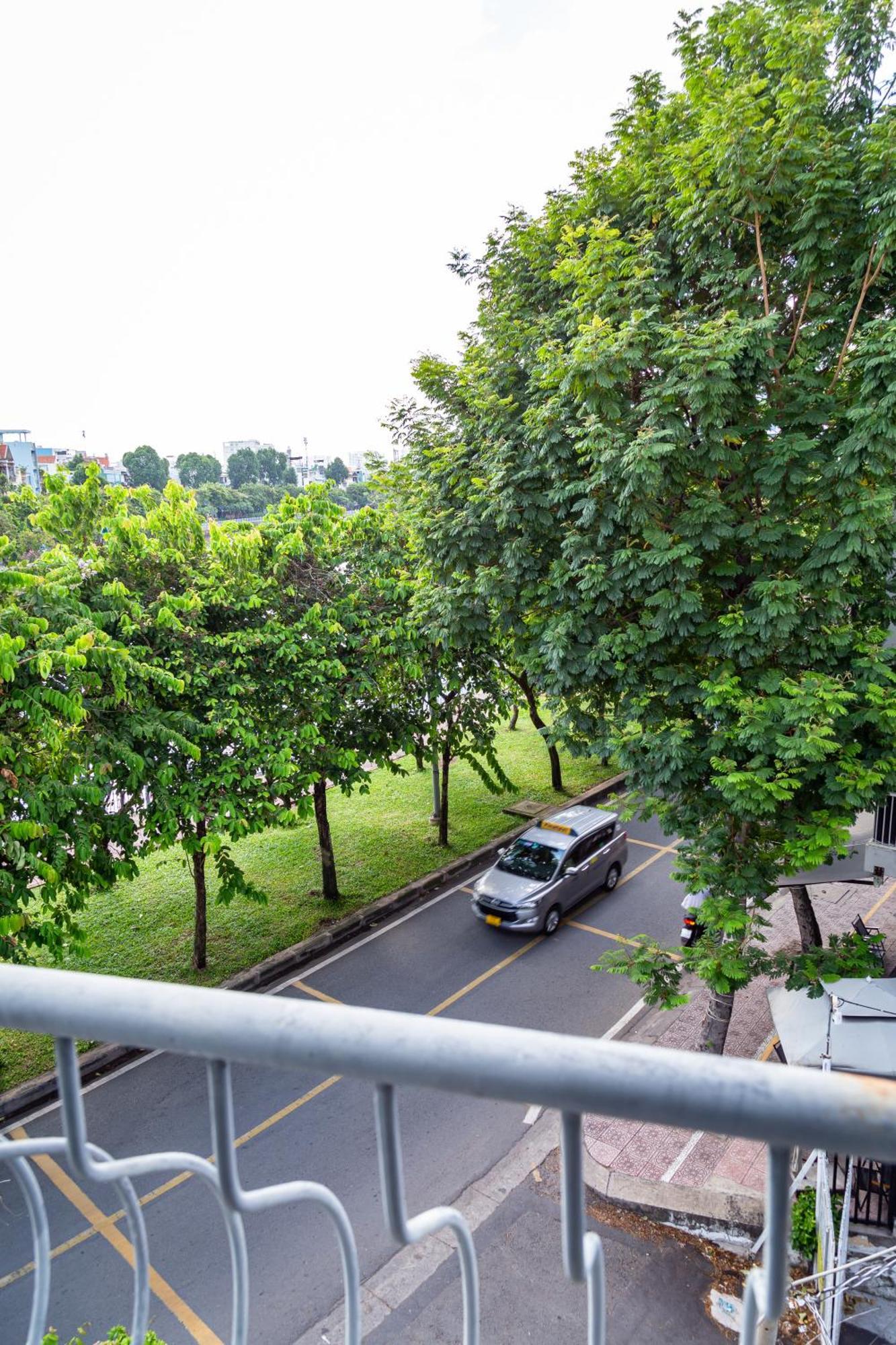 Cozy Riverview Of Livinginn Cidade de Ho Chi Minh Exterior foto